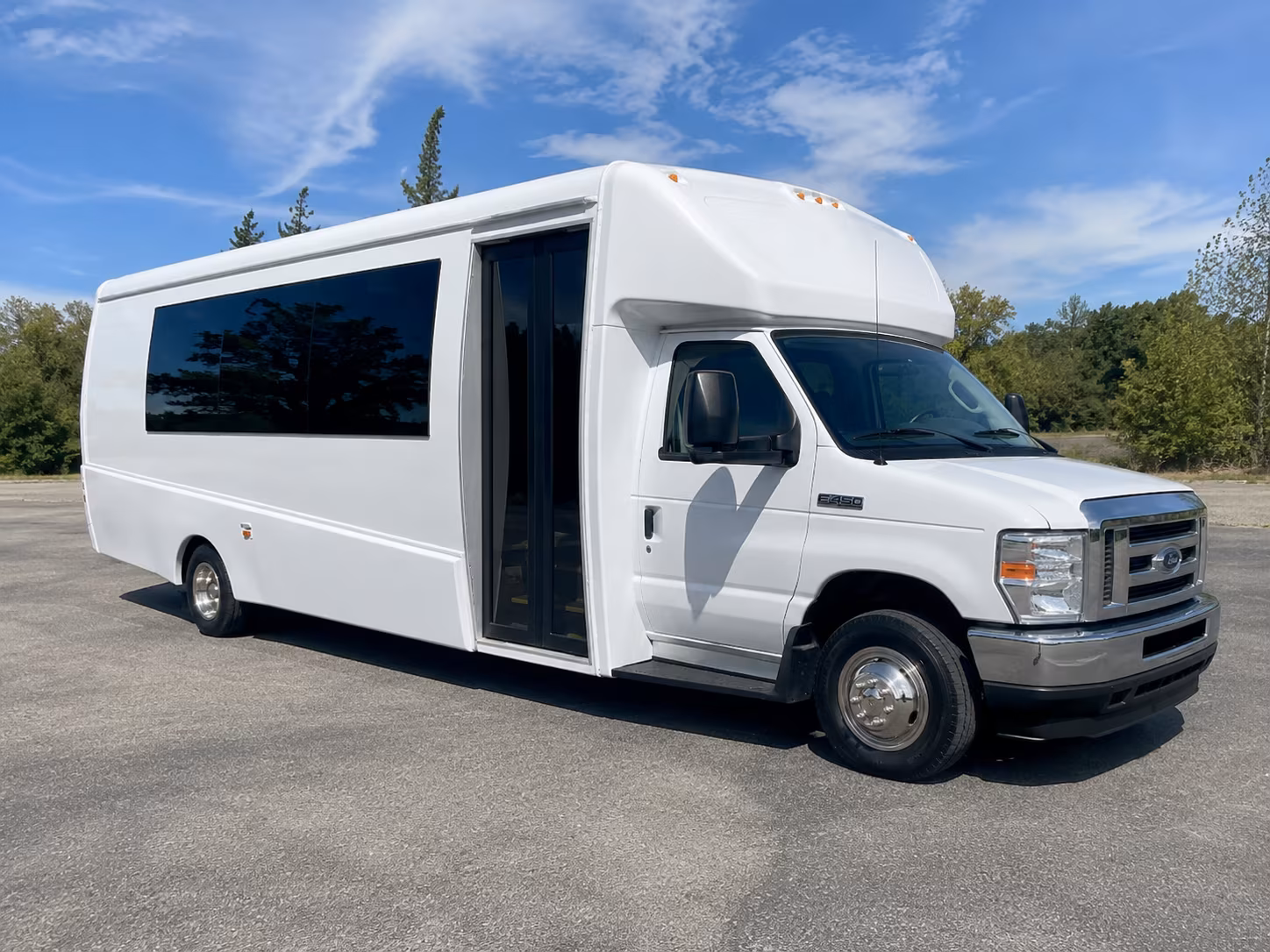 Harlingen Birthday, Sweet 16, & Quinceañera Party Bus Rentals